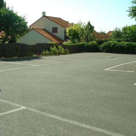 Lune Etoile Otel 2*